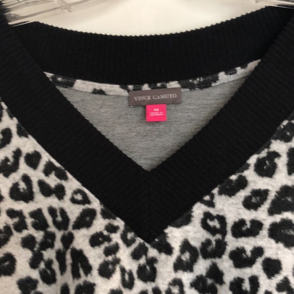 Sweater - Picture 2 of 5